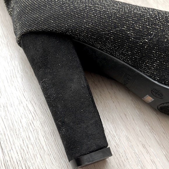 NWOT BAMBOO black & gold sock bootie heels 6.5 - Picture 4 of 5